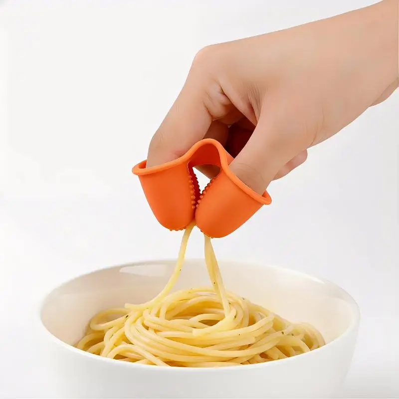 

Silicone Snacks Finger Cover Oil-proof And Dirt-proof Food Clips Non-slip Heat Resistant Finger Cots Multi-Function Kitchen Aid