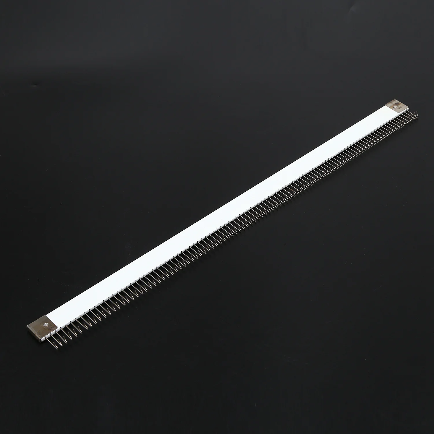 Practical 44.5cm Stainless Steel Silver Cast on Comb Knitting Machine for All 4.5mm/9mm for Brother Knitting Machine Nee Vogue