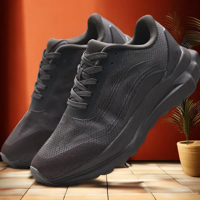 

Lined WarmKnee - protecting Cushioned Running Shoes, Tech Midsole, Worry - free for Long Run