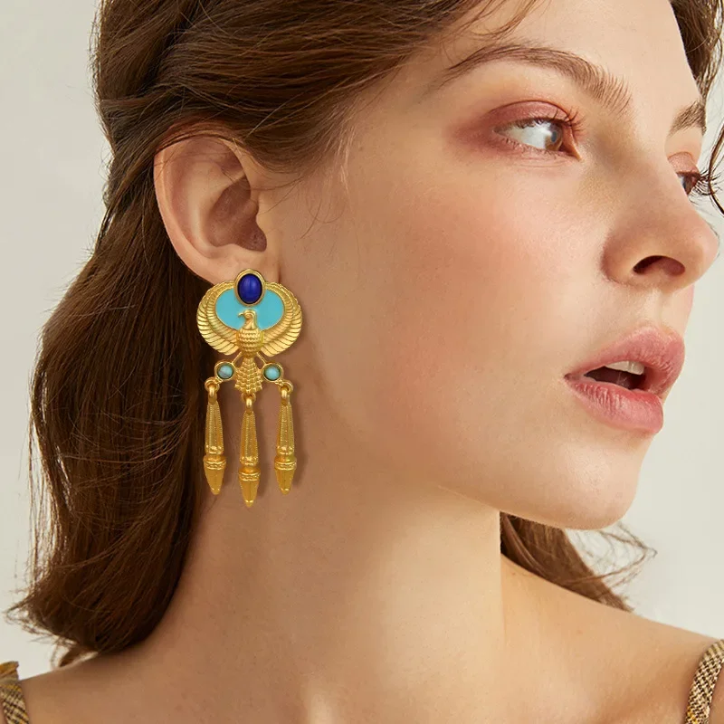 

Retro Phoenix drop oil exaggerated earrings European and American personality palace romantic Sue earrings