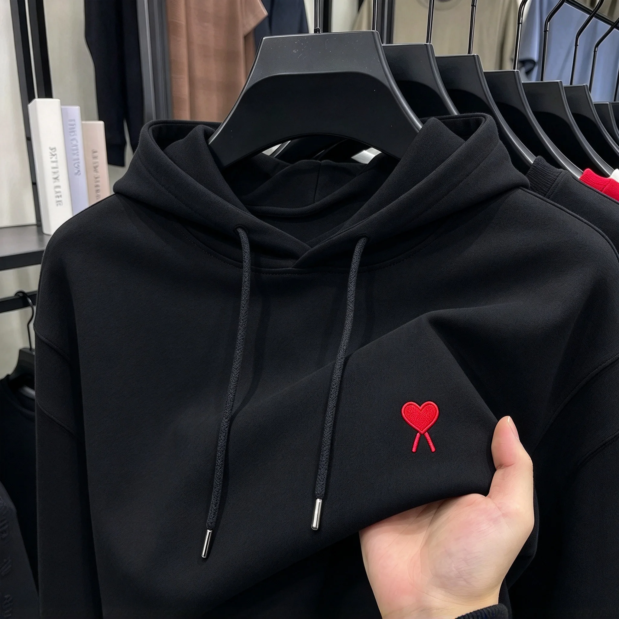 High Quality Men Hooded Sweatshirt Heart Embroidery Pattern Long Sleeve Hoodie Fashion Sport Casual Menswear Autumn Winter Tops