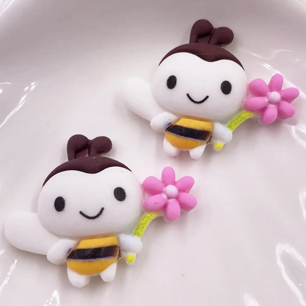 10PCS Resin Cartoon Cute Big Bee Flatback Animal Cabochon Figurine Home Decor DIY Bow Scrapbook Craft Key Chain Accessories OH83