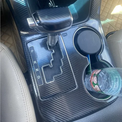 Imagen 2 del producto Para Kia Sorento 2009-2012 pegatina de Panel de engranaje de coche película protectora de caja de cambios pegatina Interior de coche negra de fibra de carbono