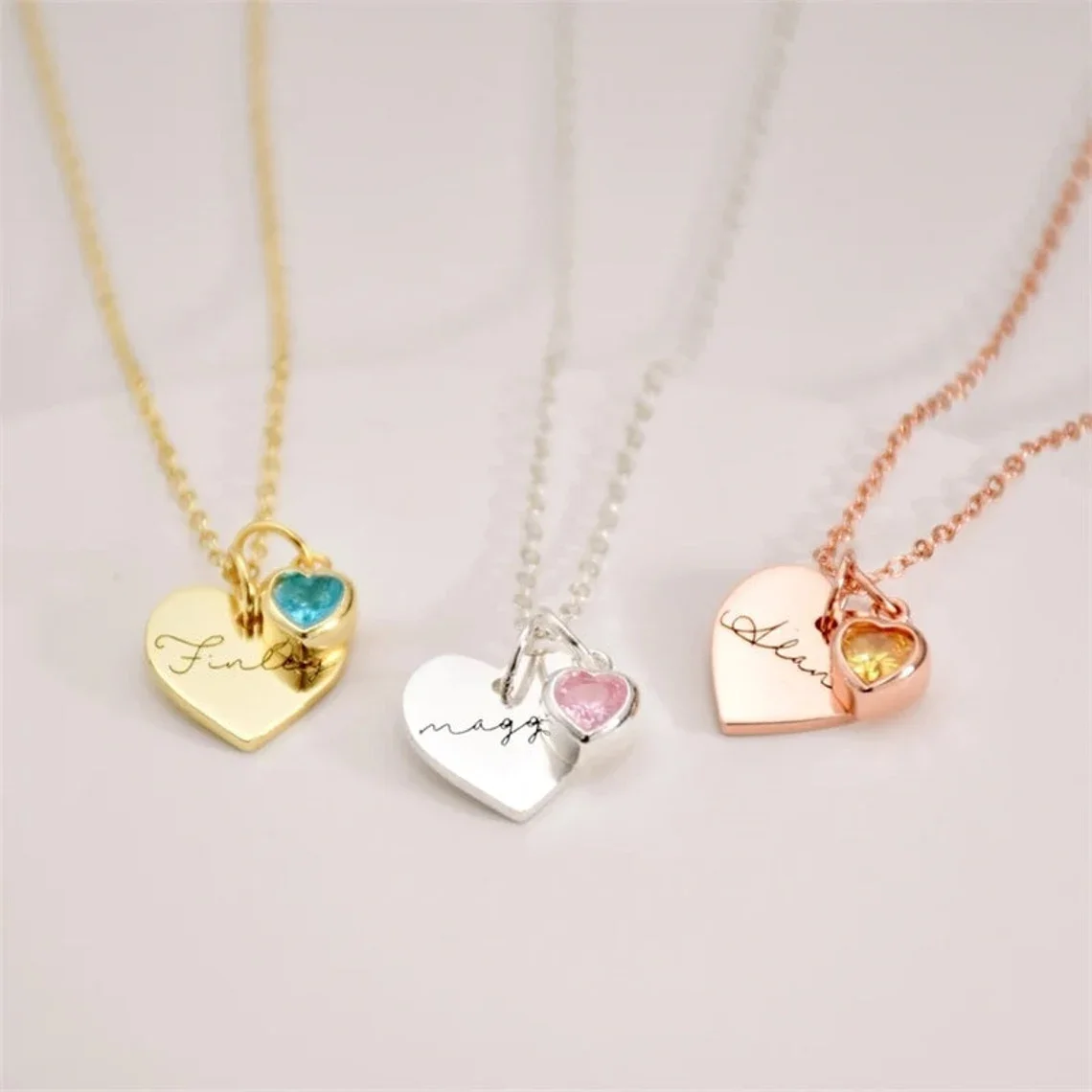 Customized heart-shaped name birthstone necklace, personalized stainless steel handmade jewelry carving name necklace gift