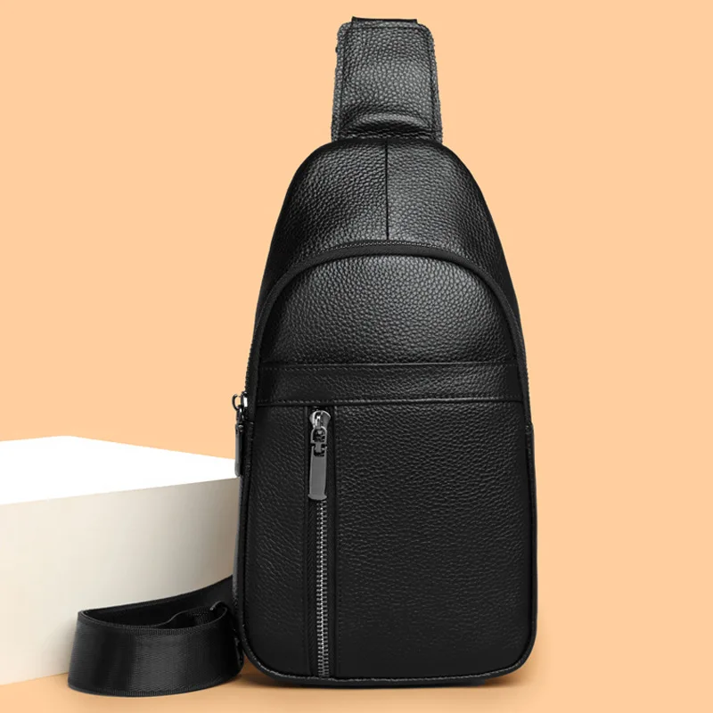 Men's chest bag, large-capacity genuine leather crossbody backpack, large-capacity simple and lightweight commuting shoulder bag 5