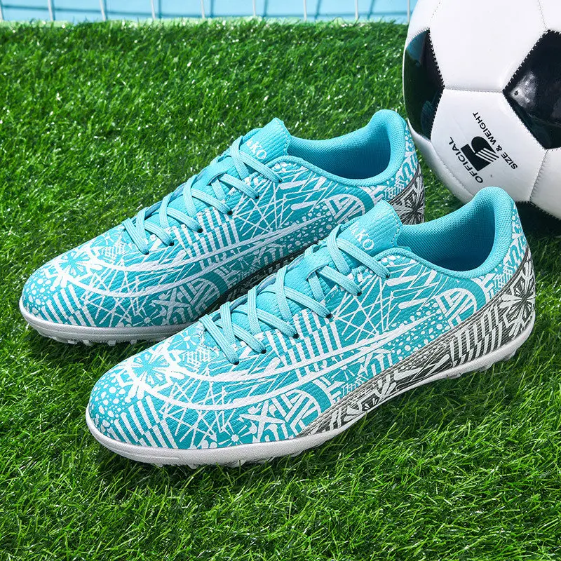 

Fashion TG\FG Football Shoes Couples Low Cut Outdoor Mens Soccer Shoes Big Size 45 46 Training Men Futsal Shoes Botas De Futbol
