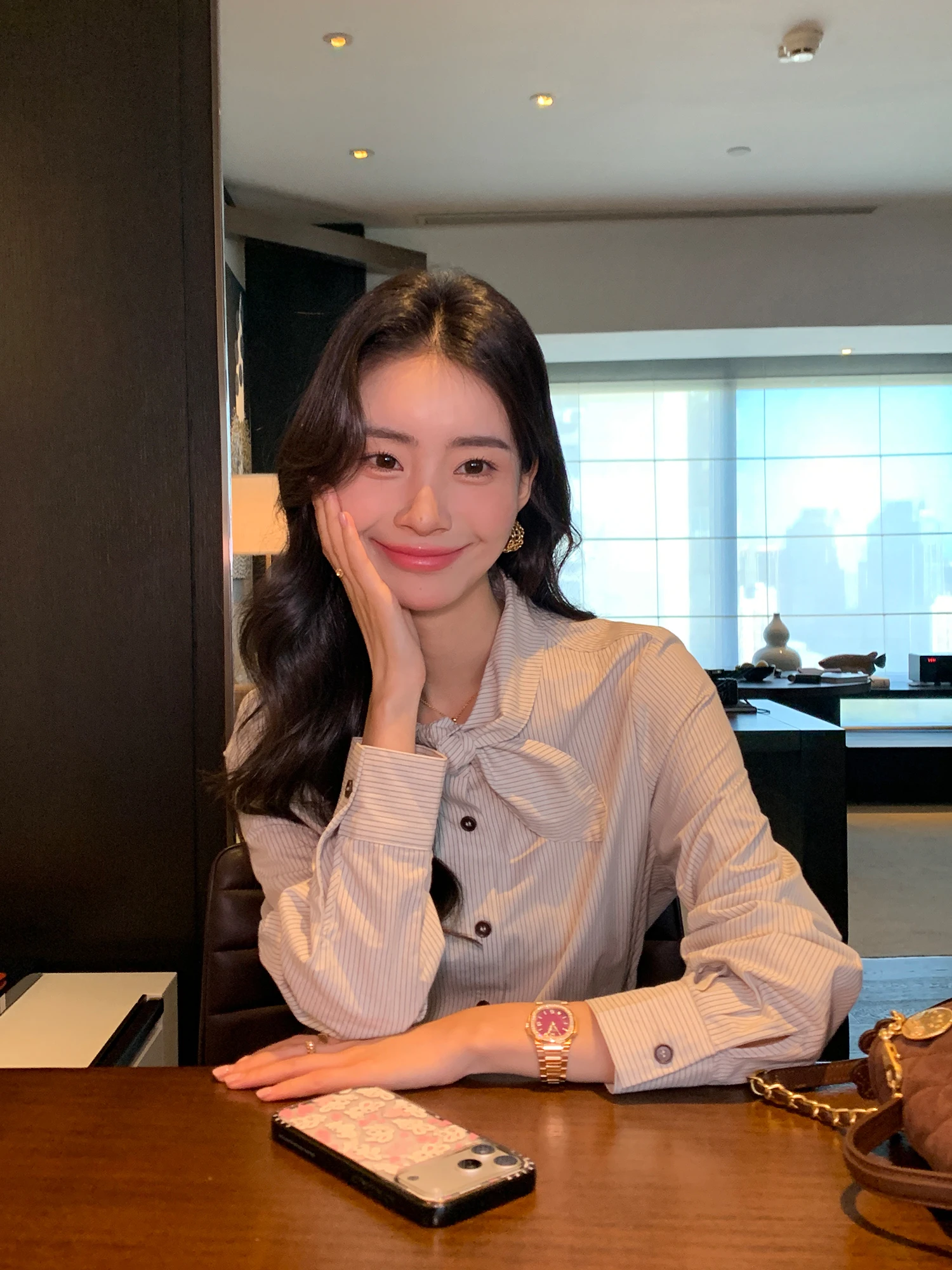 

Pusumede Women's Striped irt with Bow Tie Long Sve Casual Loose Fit Breathable Cotton Commute Inner Wear Layering Top