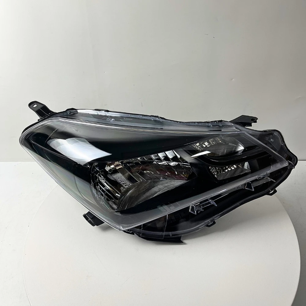 Headlights Left and Right for Toyota Vitz KSP130 NCP131 2014-2016