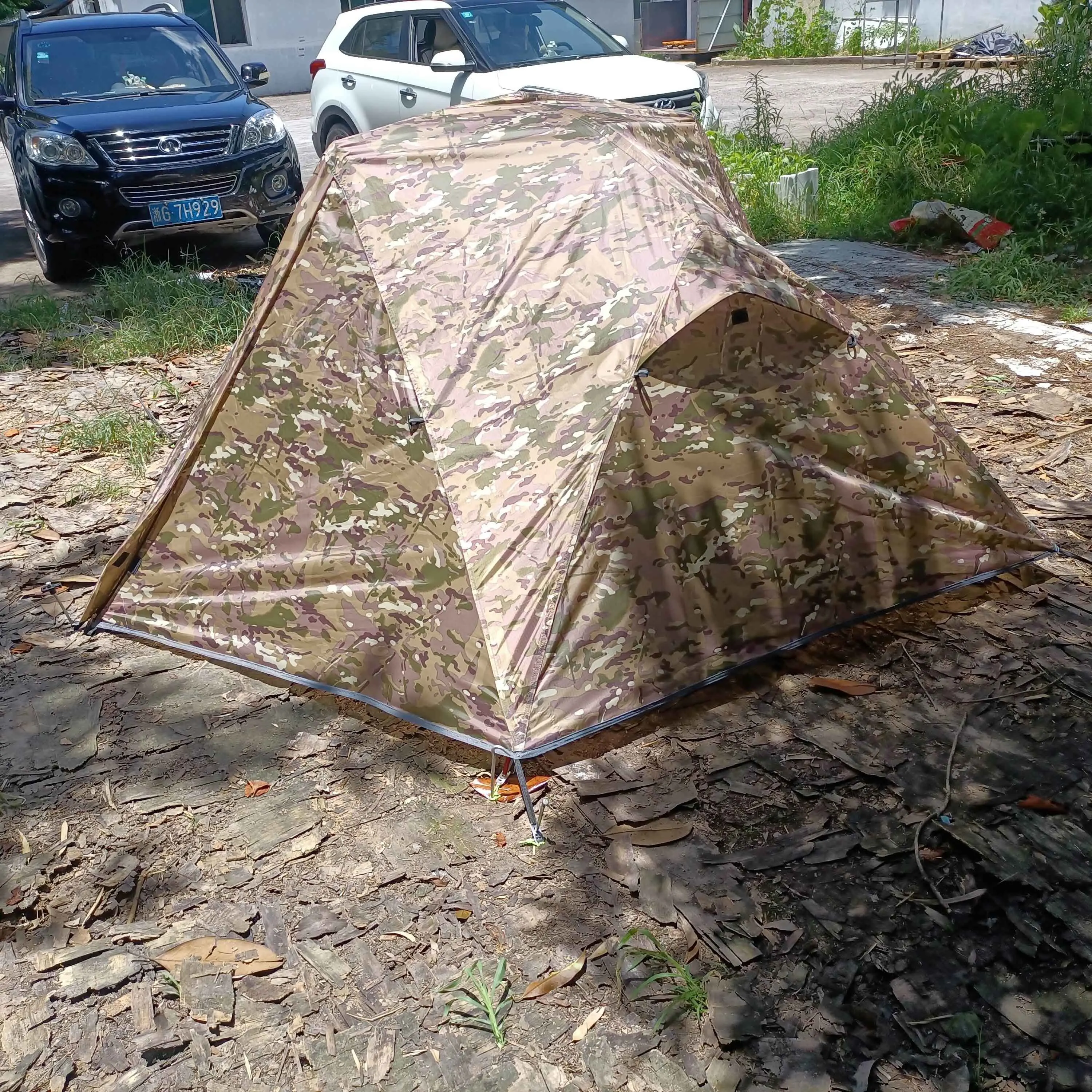 Tenda da esterno ultraleggera di fascia alta, tenda da campeggio mimetica per 2 persone a doppio strato, tenda da campeggio unica per 2 persone CZX-633