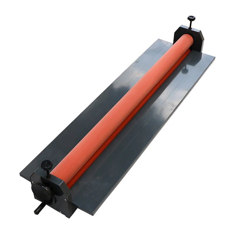 （2026） TK1300 Manual Cold Laminating Machine Has a Film Covering Width of 1.3 Meters. It Is Simple, Convenient and Lightweight.