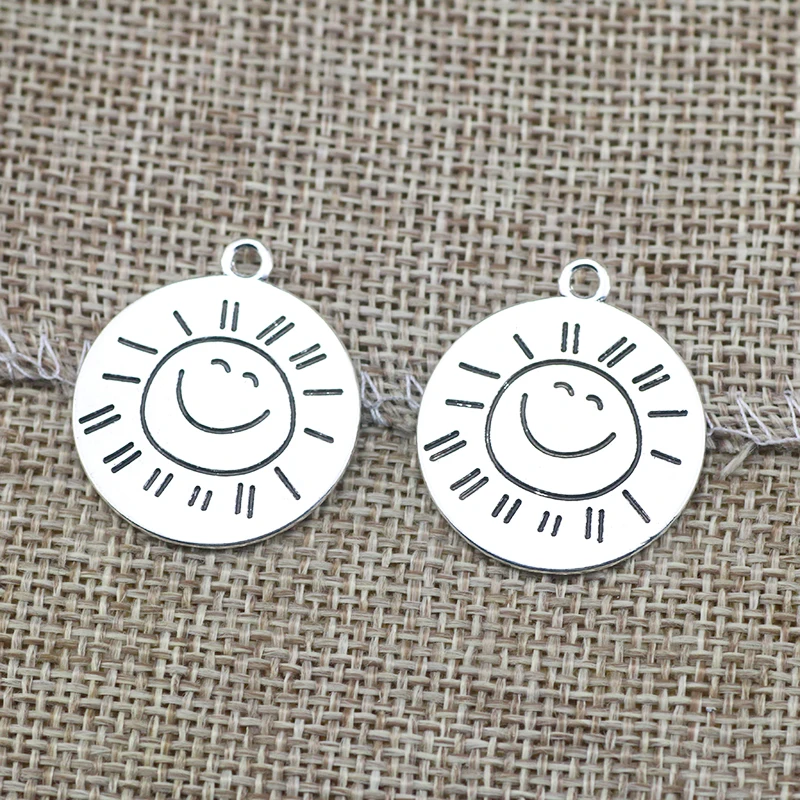 10 Pieces/lot Diameter 25mm Antique Silver Plated Round Disc You Are My Sunshine Only Sunshine Sun Charm Pendant