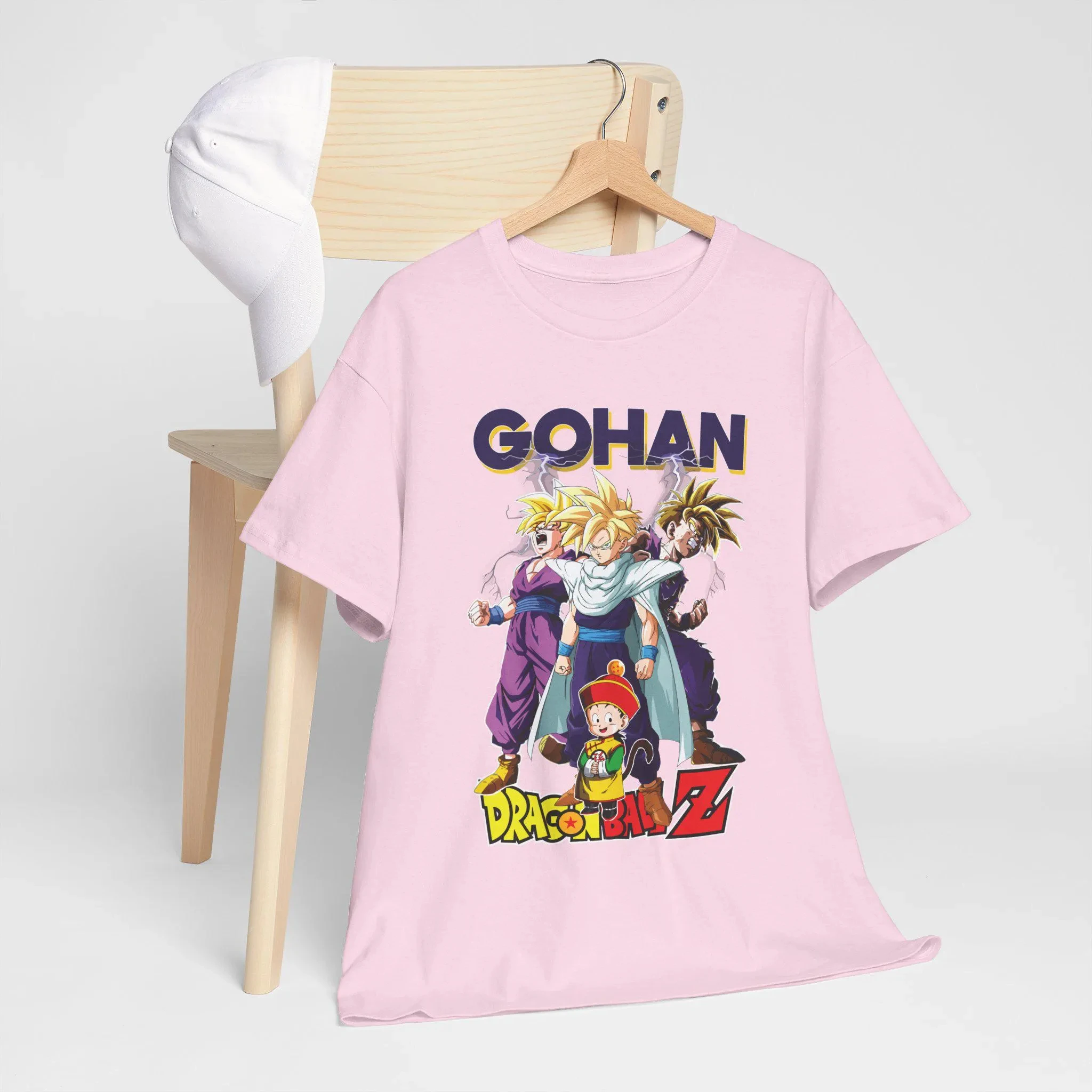Producten kopen zoals anime-T-shirts, coole grafische shirts, unise-vriendelijke tops, cadeaus voor fans en casual T-shirts
