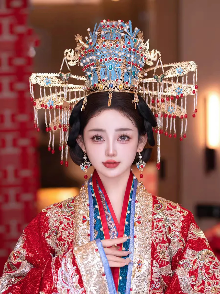 Chinese Style Wedding Blue Phoenix Hair Crown Hanfu Classical Bride Dragon Phoenix Gown Traditional Xiuhe Costume Accessories