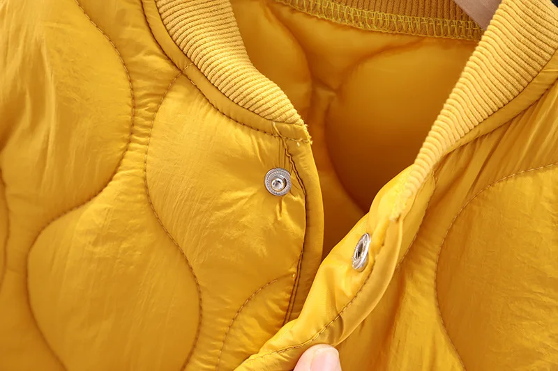 ZOETOPKID Winterkleidung für Jungen, 2-teiliges Set, neues, modisches, warmes Oberteil und Hose, 2-teiliger Anzug für Jungen, Geburtstagsgeschenk, Kinderkleidung. – Detail 15