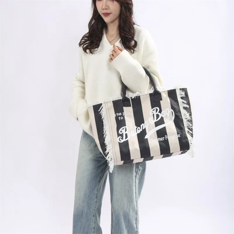 Classic Designer Diaper Bag Elegant Leather Purse Popular Luxury Brand Crossbody Best Superstar Show For Women Casual