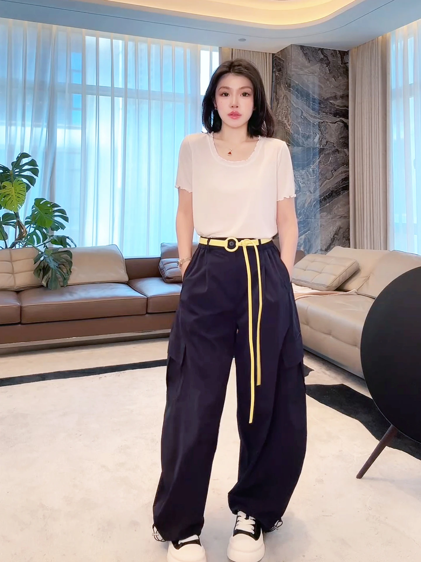 

Me【White Magnolia】Linen Blend Anti-Aging Faionable Casual ort Sve T-irt round Ne Thin Design Summer Wear