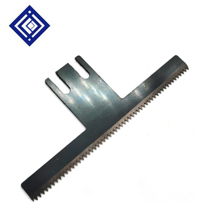 

T Type Cutter Blade Length 160mm Thickness 2.0mm Hole Distance 20mm For Packing Machine Sawtooth Wave Cutter