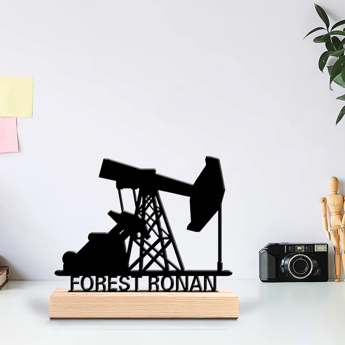 1pc Modern Oil pump Customized Text Metal Statue Iron Ornament Art Figurine With Wood Base Tin Sculpture Bedroom Table