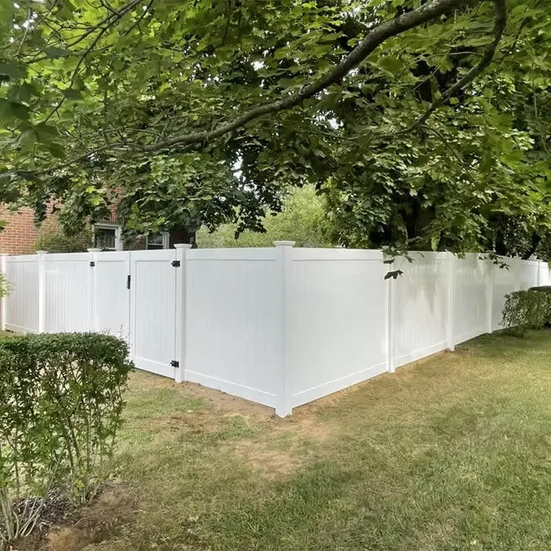 Eco Friendly Accessory High Strength Impact Resistant PVC Privacy Fence for Villa Courtyard Lawn Home Privacy Safety