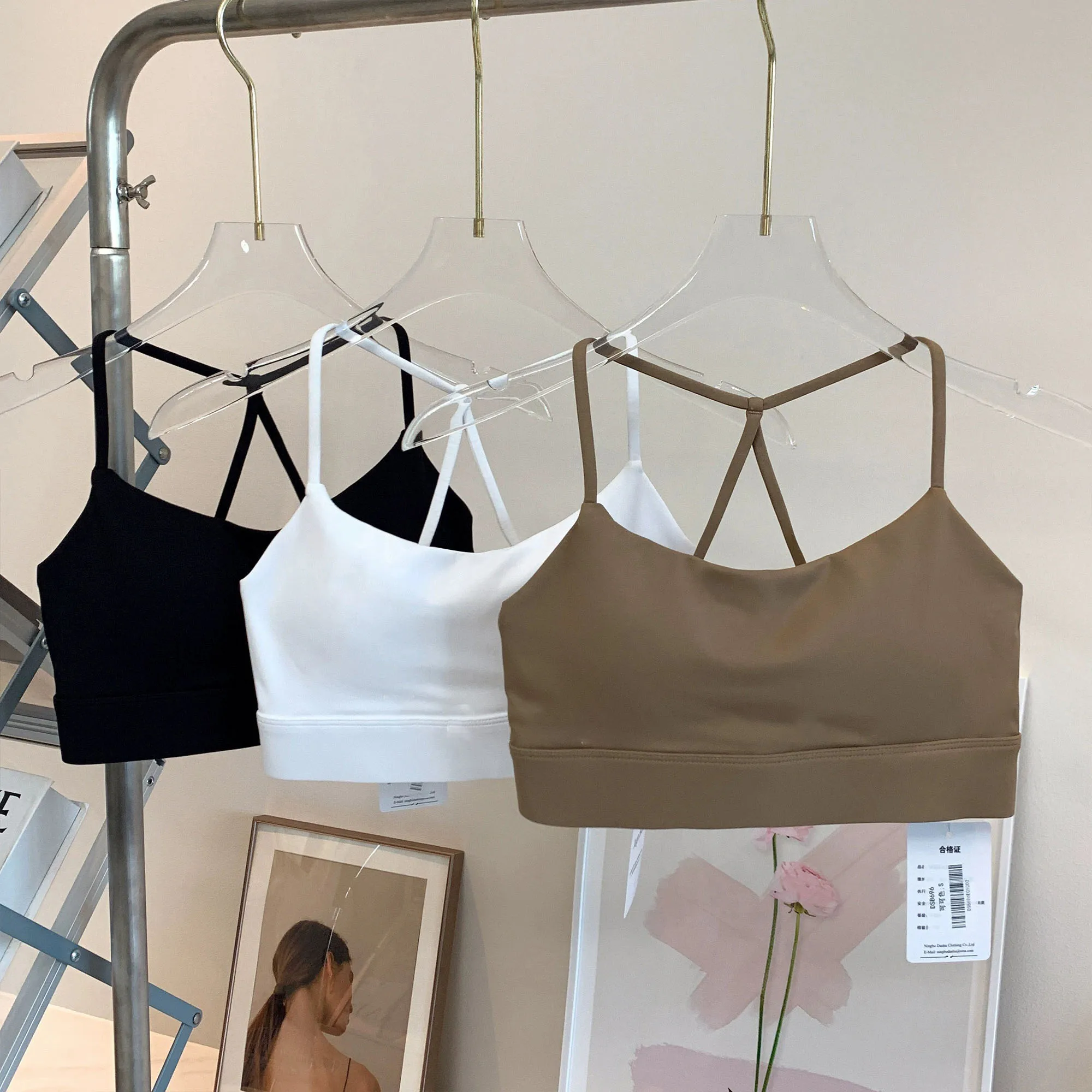 High Quality Nylon Sports Bra for Women Yoga Top for Fitness Female Workout Underwear Push Up Sportswear for Gym