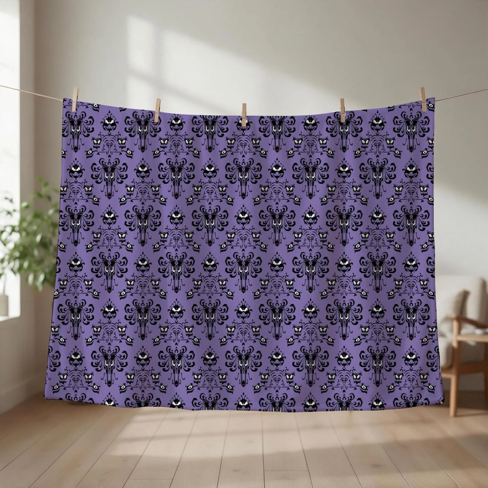 Haunted Wallpaper Throw Blanket Luxury Thicken Flannel Fabric Heavy Bed linens Blankets