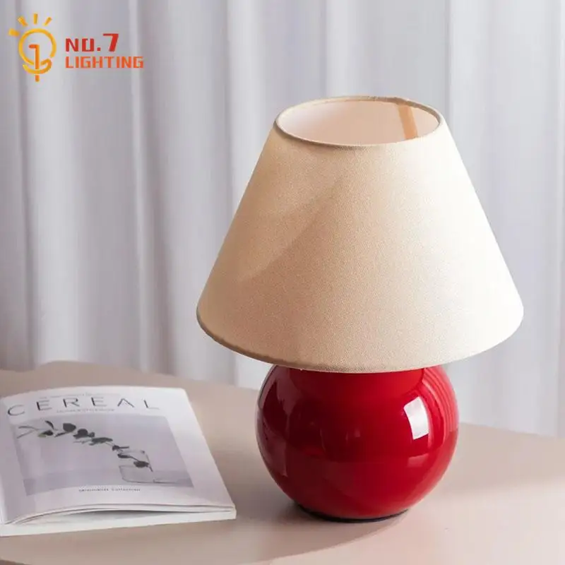 

French Medieval Cute Chestnut Glass Table Lamp LED E27 Atmosphere Designer Desk Lights Home Decor Bedroom Bedside Living Room