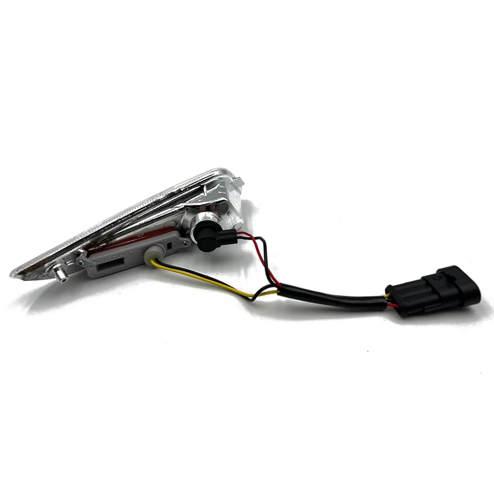 

ABQA-For Vespa Sprint 150 2017-2023 Front LED Turn Signal Light Yellow and White Light Scooter Accessories Indicator Light