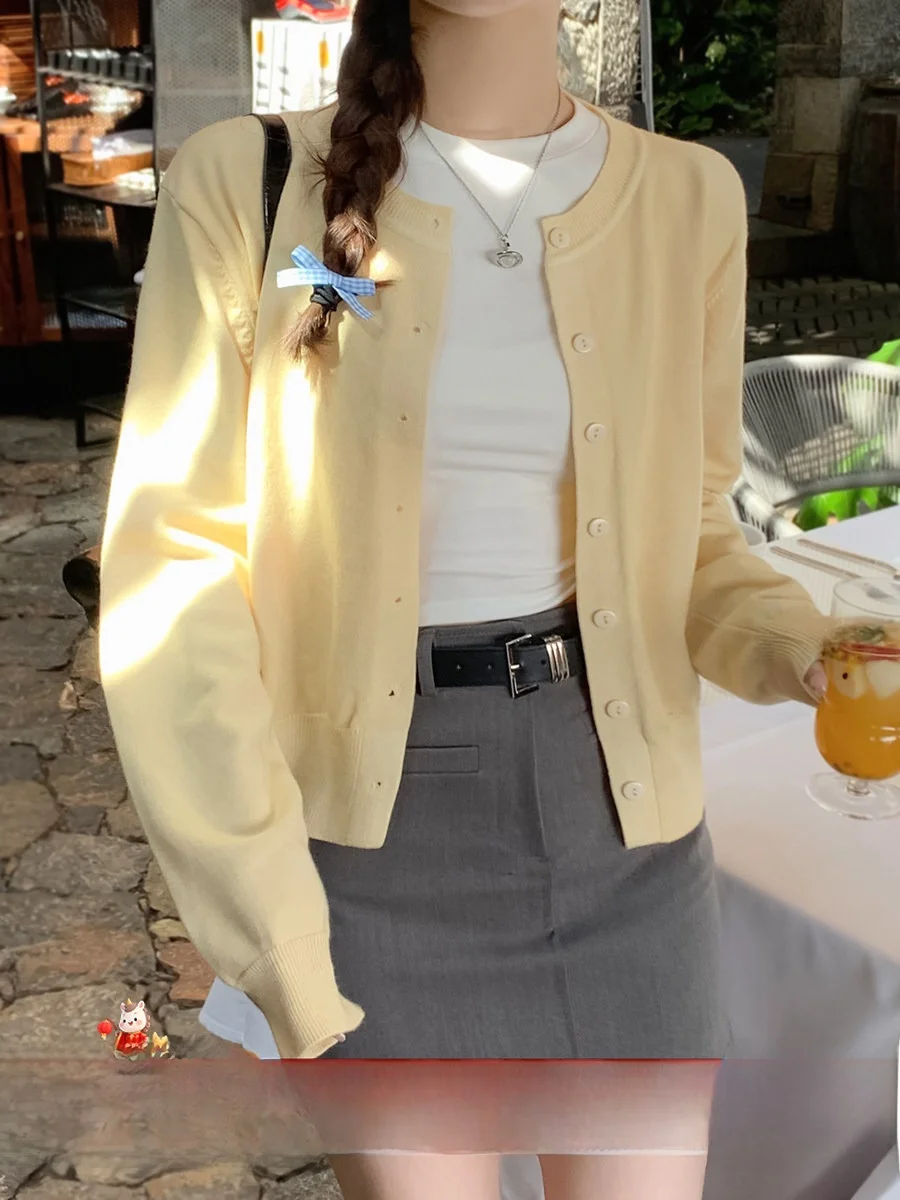 

Женский вязаный кардиган Su Sansan, желтый, для ранней весны, мягкий, с длинным рукавом, круглым вырезом, теплый, модный хит