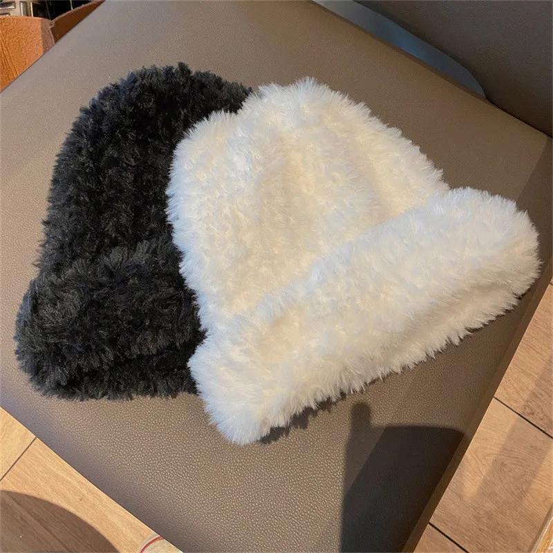 Winter Fluffy Fur Hat for Women Korean Fashion Soft Plush Hat Russia Outdoor Snow Coldproof Warm Benines Ear Protection Cold Cap