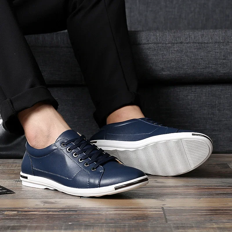 Zapatos de tablero para hombre de Color sólido de gran tamaño a la moda, zapatos para caminar al aire libre de diseñador para primavera y otoño, zapatillas de deporte de cuero con encaje para hombre