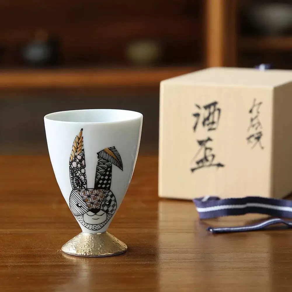 Japanese Ceramic Artist Kitamura Kazuo's Hand-Painted Gold Foil Rabbit High-Footed Wine Glass, High-End Wineware, Sake Glass In