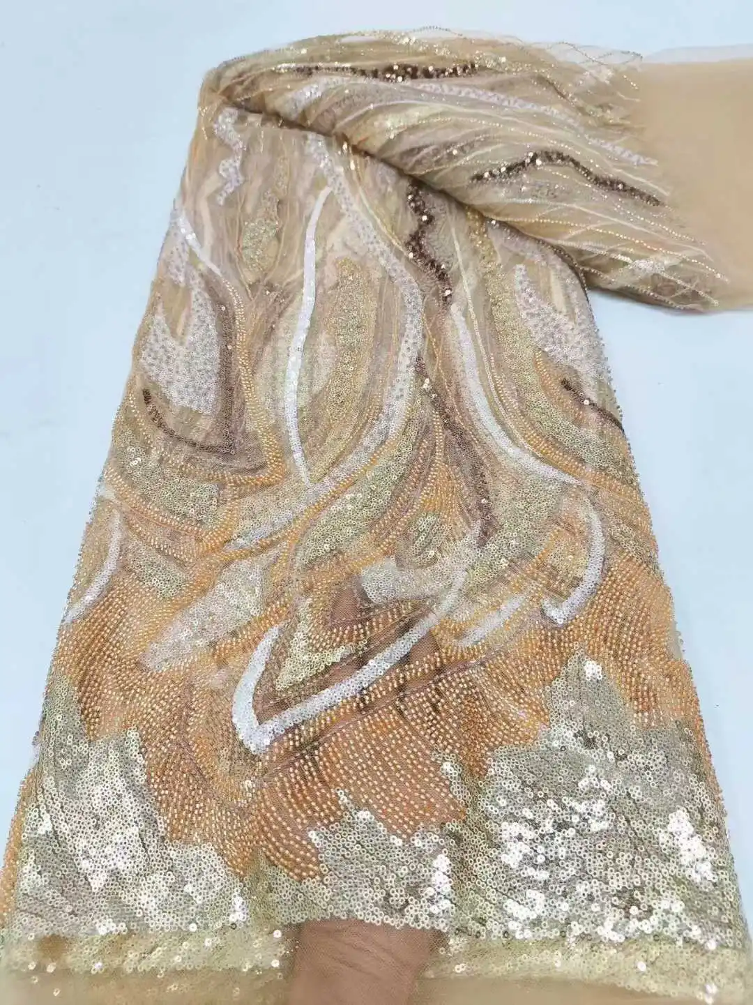 

African Groom Luxury Beaded Tulle Lace Fabric 2025 Nigerian Handmade Heavy Sequins Mesh Lace Fabric Bridal Wedding Dresse