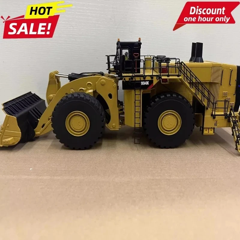 DM85505C 1:50 994K Large Wheel Loader Alloy Engineering Vehicle Model