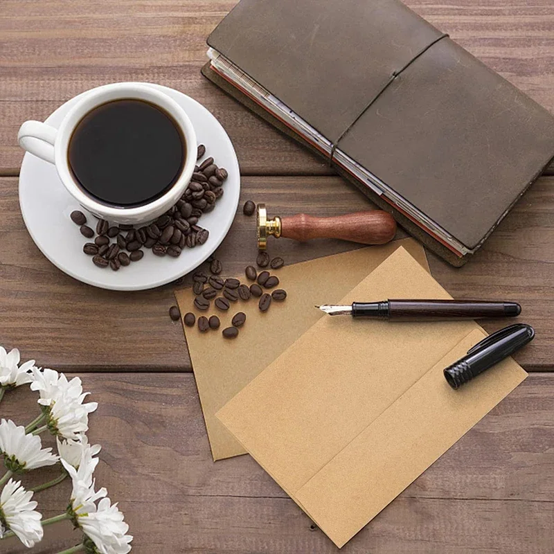 50pcs Envelopes Kraft Brown Paper 184x134mm Autohesion Postcard Giftbox Packaging Storage Business Supplie Wedding Invitations