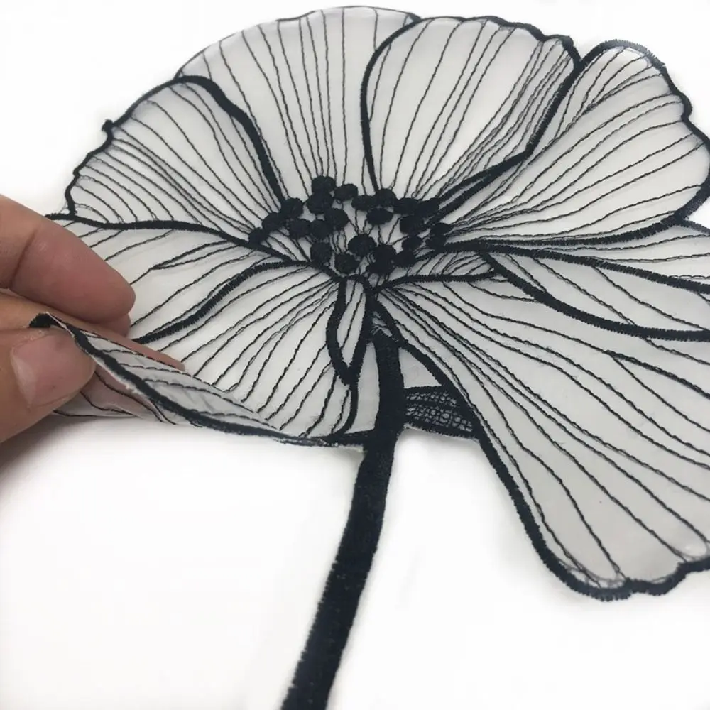 2Pcs Black Flower Embroidery Patches For Clothing DIY Sew On Floral Parches Embroidery Lace Appliques Shirts Sewing Accessories