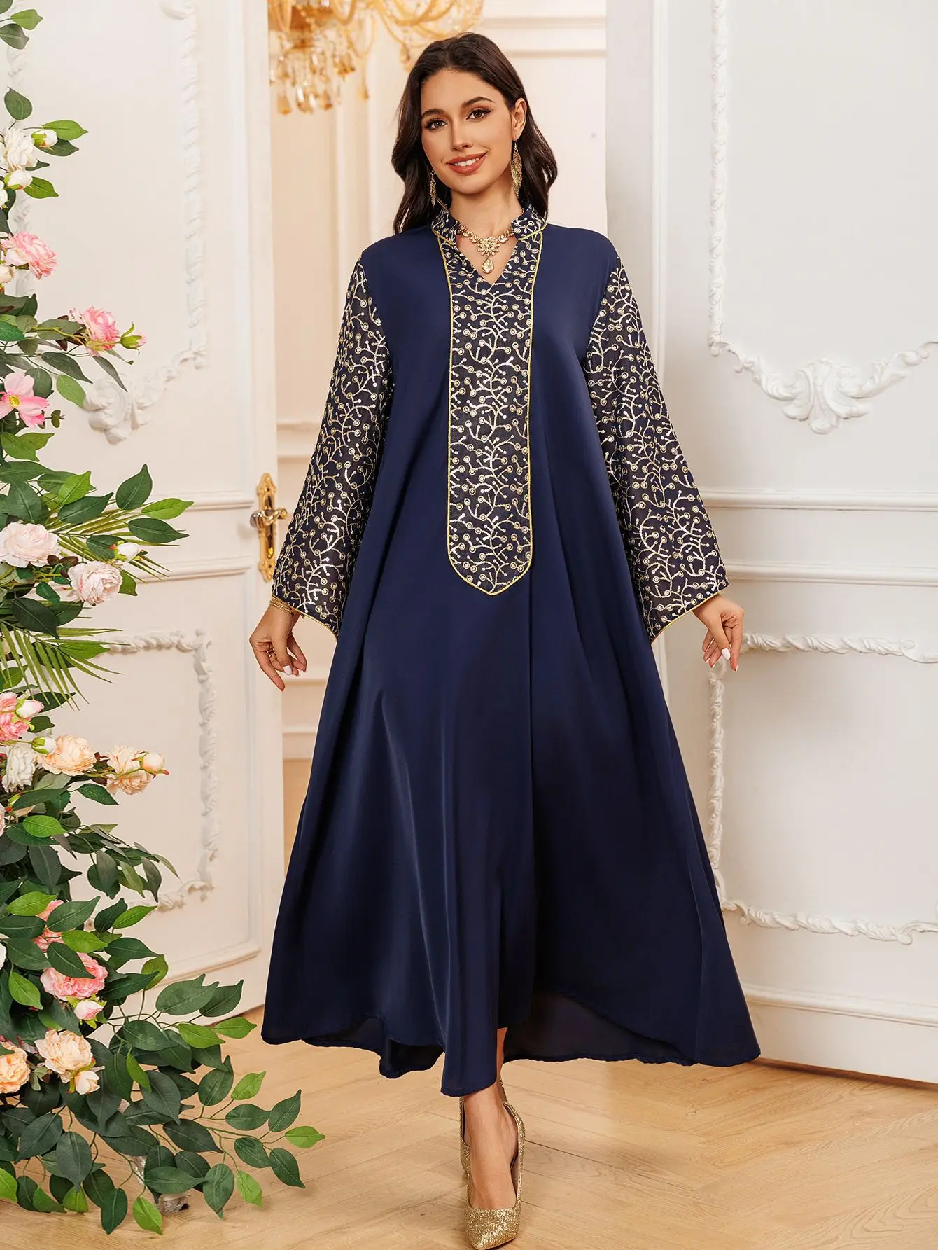 Quasten Abaya Muslimische Frauen Stickerei Pailletten Kleid Split Dreieckige Ärmel Robe Lose Jalabiya Kleid Lange Kaftan Eid Pullover