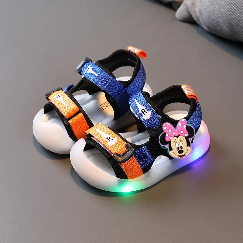 

Disney Baby Toddler Shoes Mickey Mouse Summer New Boys Girls Lights Beach Shoes minnie Anti-Kick Baotou LED Sandals