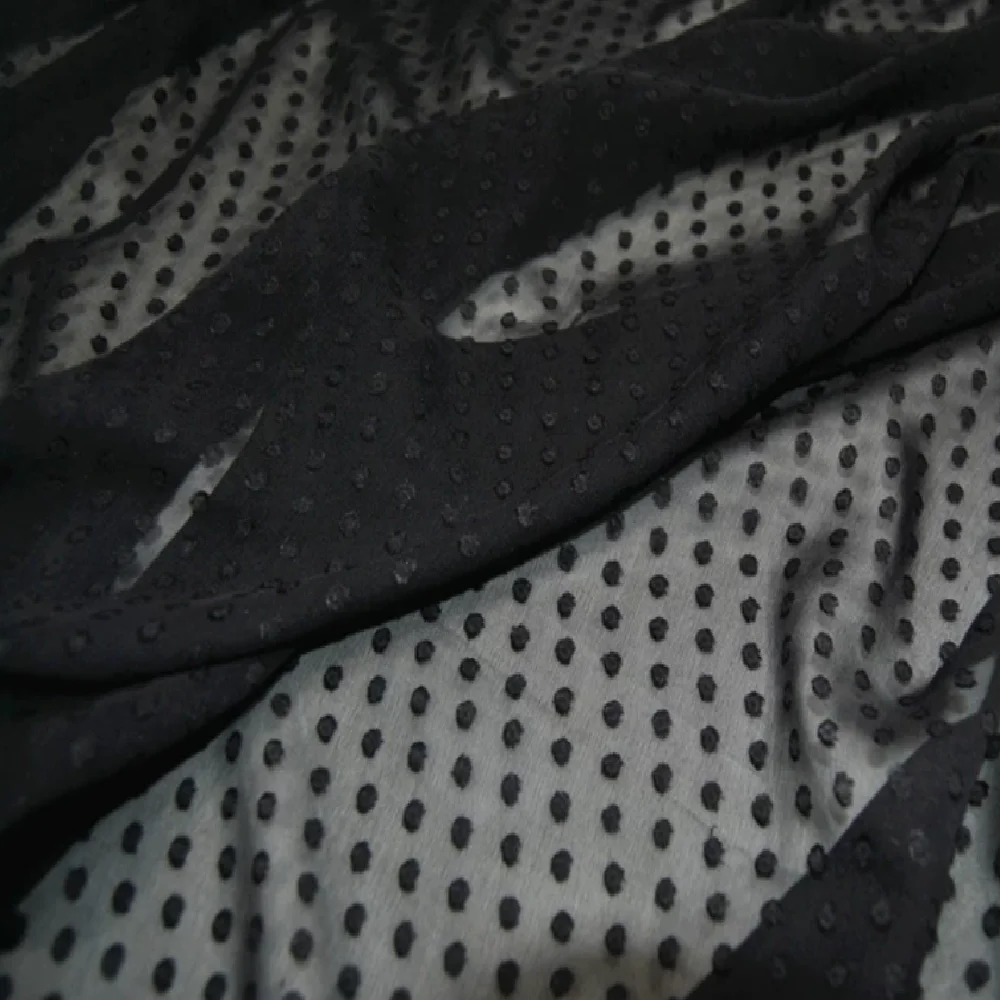 Good Material Basic Regular Black Small Dots Comfortable Silk Jacquard Fabric for Female Elegant Saree Shawl Tippet