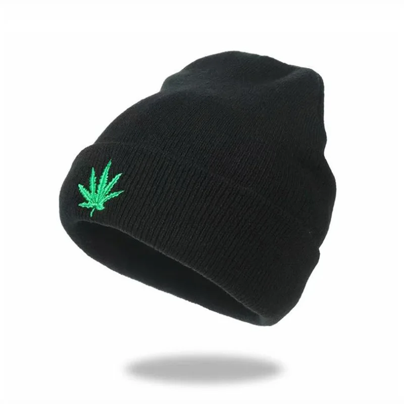 

Embroidered knitted hats with green leaves and leaves, men's and women's autumn and winter fashion cold hats, woolen pullover ha