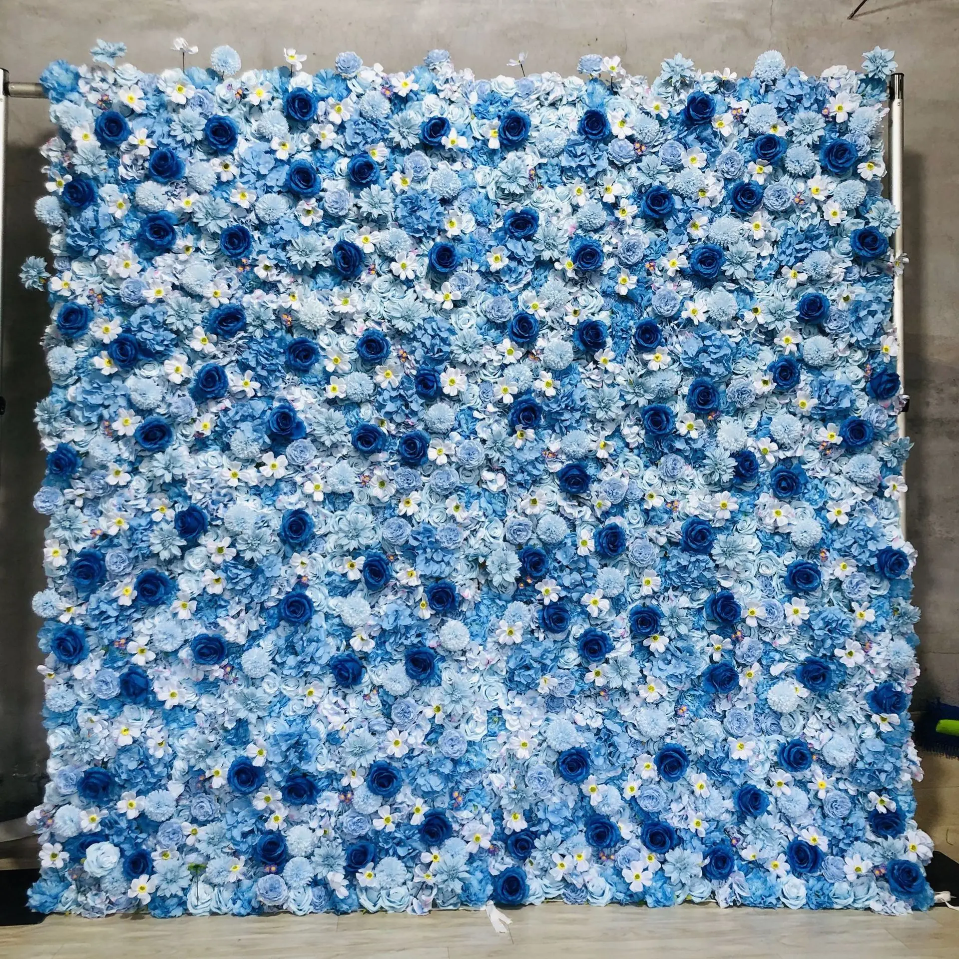 

Royal Series Luxury Blue Rose Hydrangea White Daisies 3D artificial plant flower wall Outdoor wedding party background decoratio