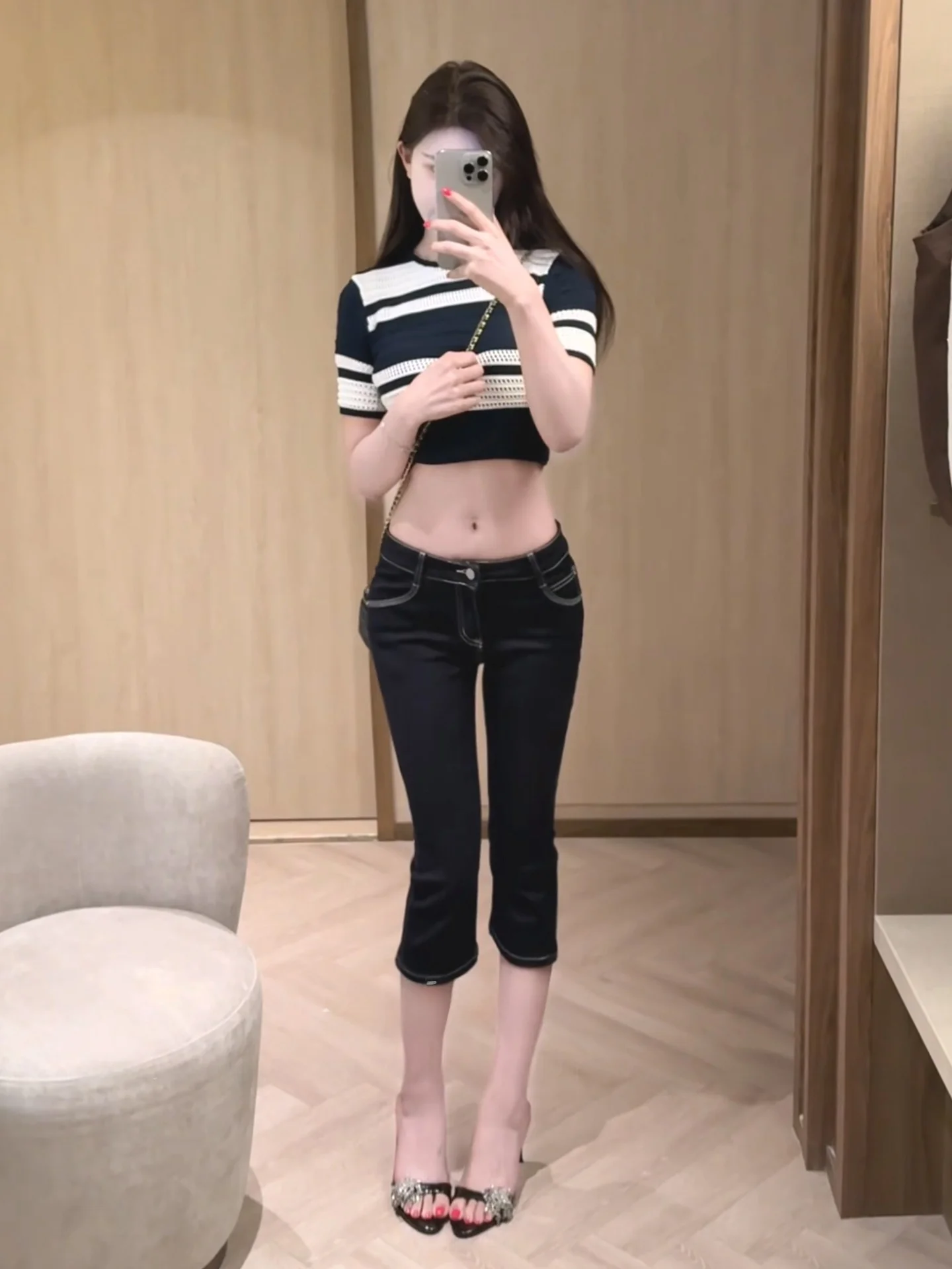 Slim Fit Straight Leg Jeans Women's Butt Lifting Hip Enhancing Casual Seven Inch Length Cotton Stretch Denim Summer Jeans