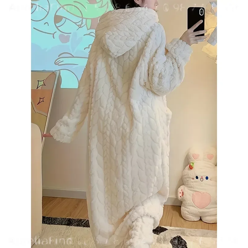 Women's Flannel Robe Autumn Winter Coral Fleece Long Loungewear Slouchy Sleep Robe Soft Warm Cozy Bathrobe Loose Housecoat For Indoor Home Wear Nightwear view 3