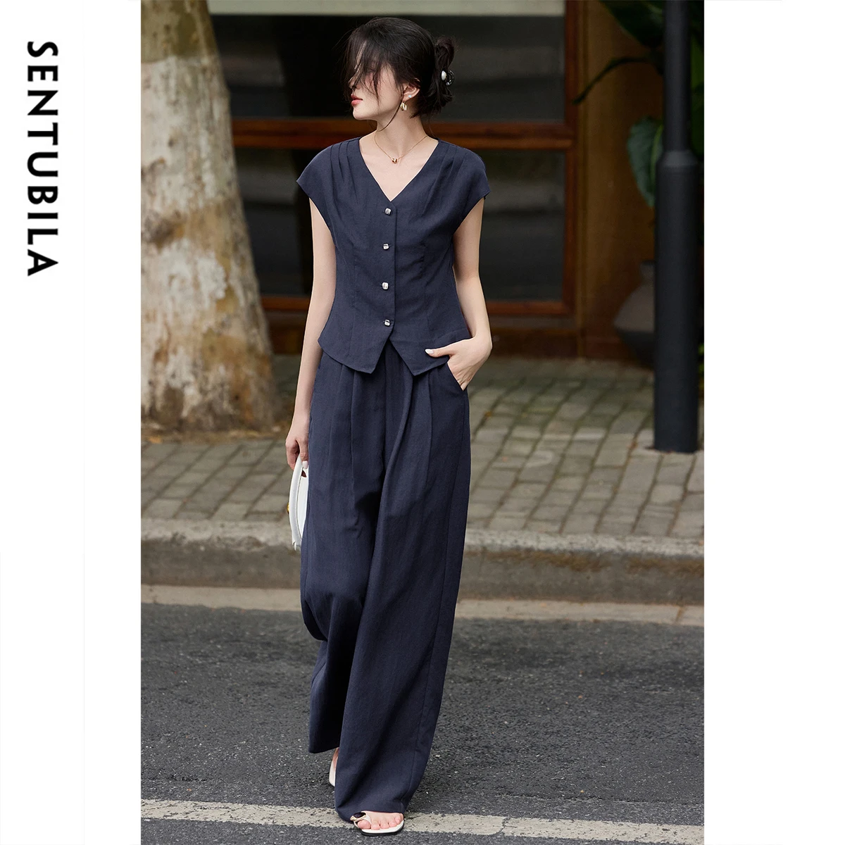 

SENTUBILA Pant Sets Women 2 Piece French 2025 Casual V-neck Sleeveless Short Top Wide Legs Trousers Summer Sets Woman Q52ZA2656