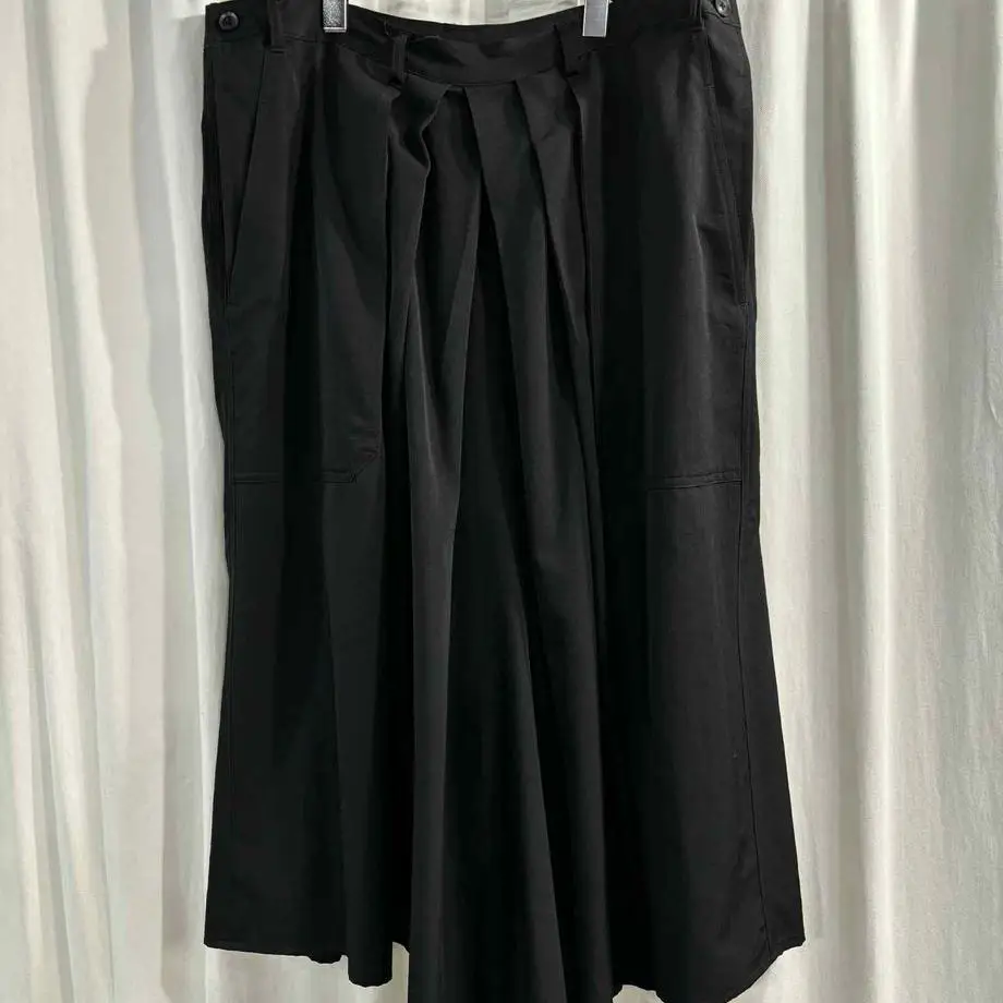 TOP-YAMAMOTO ® Japanese dark style black pleated loose casual pants with unique design