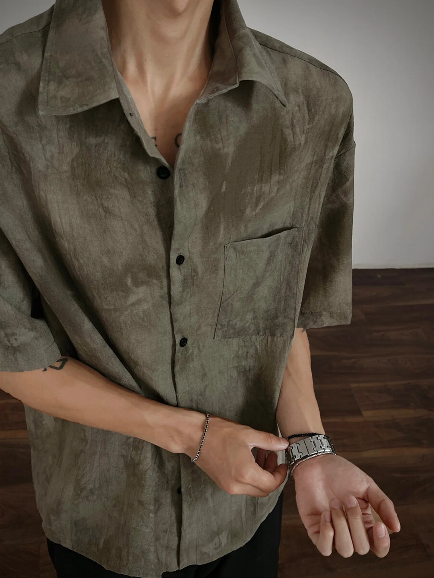 

Retro Tie Dye Floral irt Men's Summer Ice Silk Thin f Sve Hawaiian Haome Loose T-irt Trendy ort Sve irt