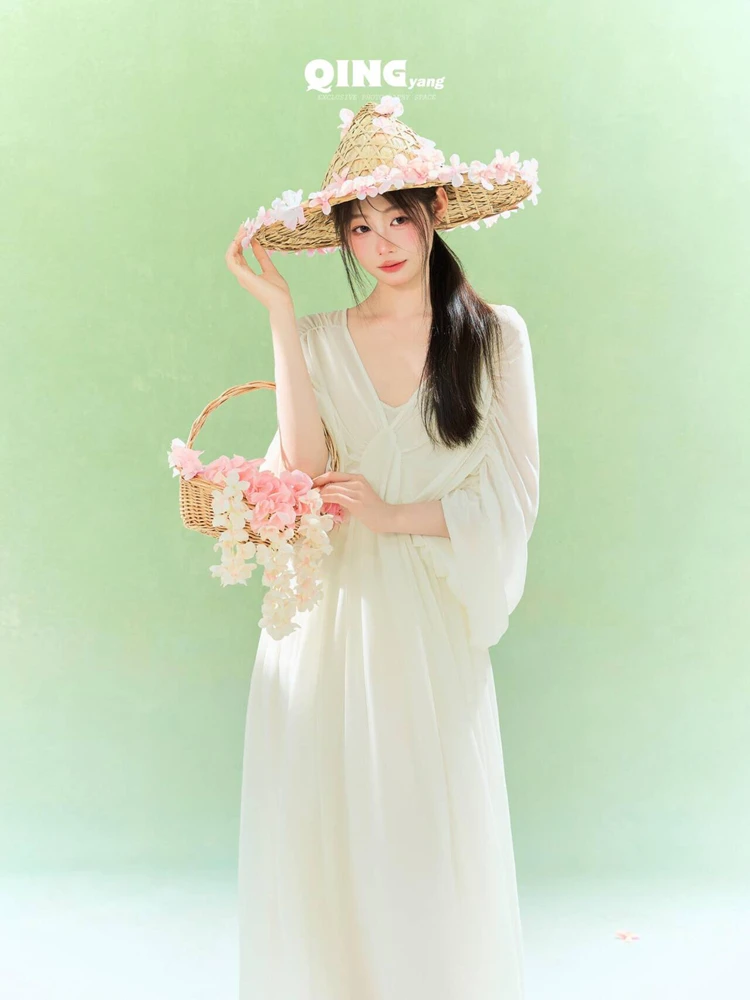 

Spring 2026 New Style Light Oxygen Girl Photography Clothes Studio Theme Chinese National Style And Cool Atmosphere