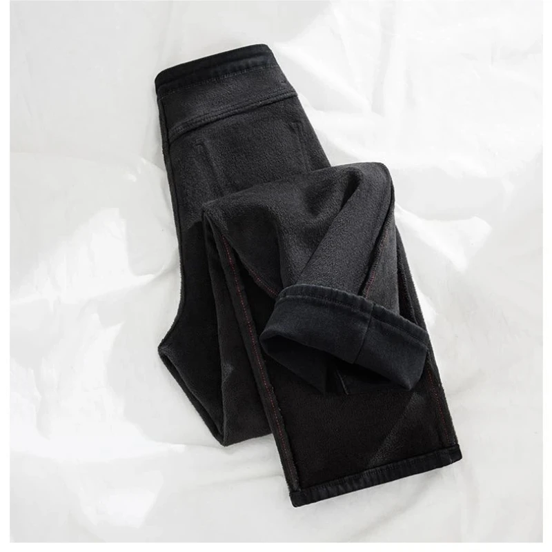 กางเกงยีนส์เอวสูงทรงตรงสไตล์ Y2K บุขนสำหรับผู้หญิง สีดำ แฟชั่นลำลอง ฤดูหนาว ฤดูใบไม้ร่วง