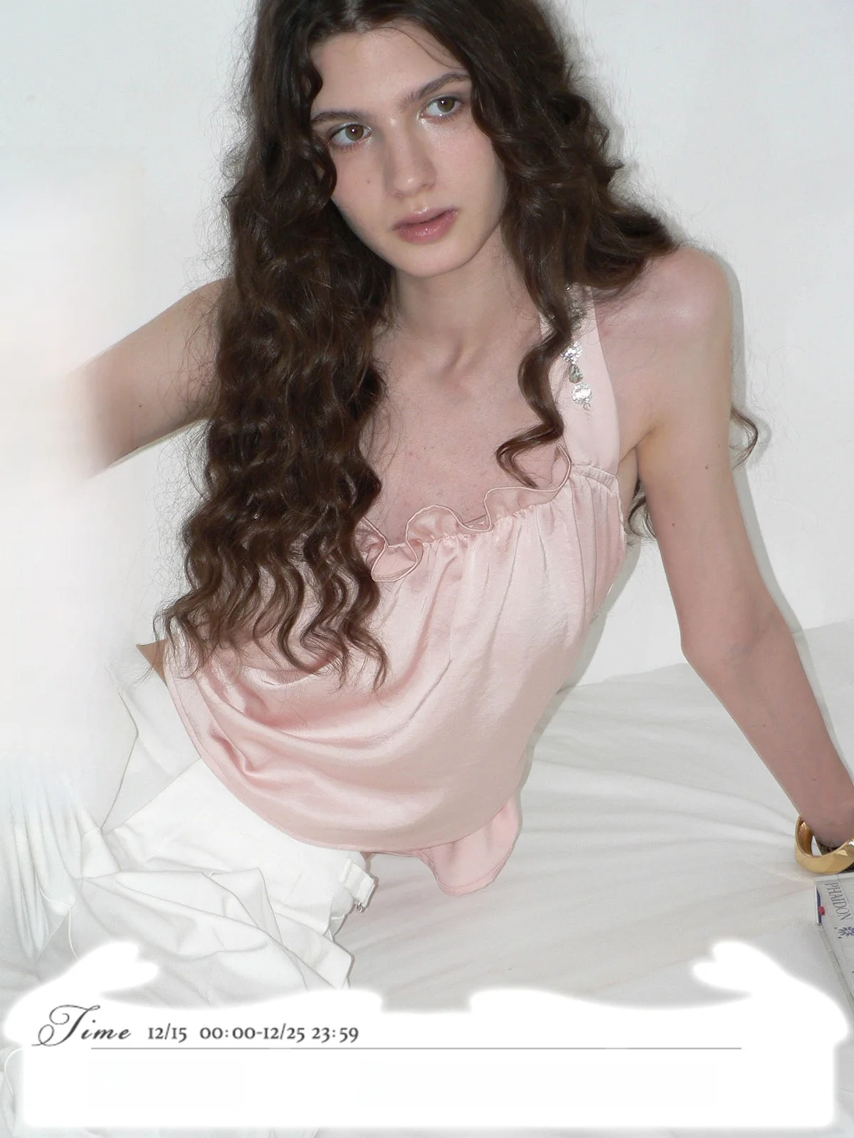 

MineBeThyVers Heavy Embellied Diamond P Розовый блестящий атласный топ с поясом Ne Hanging ort Top Женский летний ter Original De...