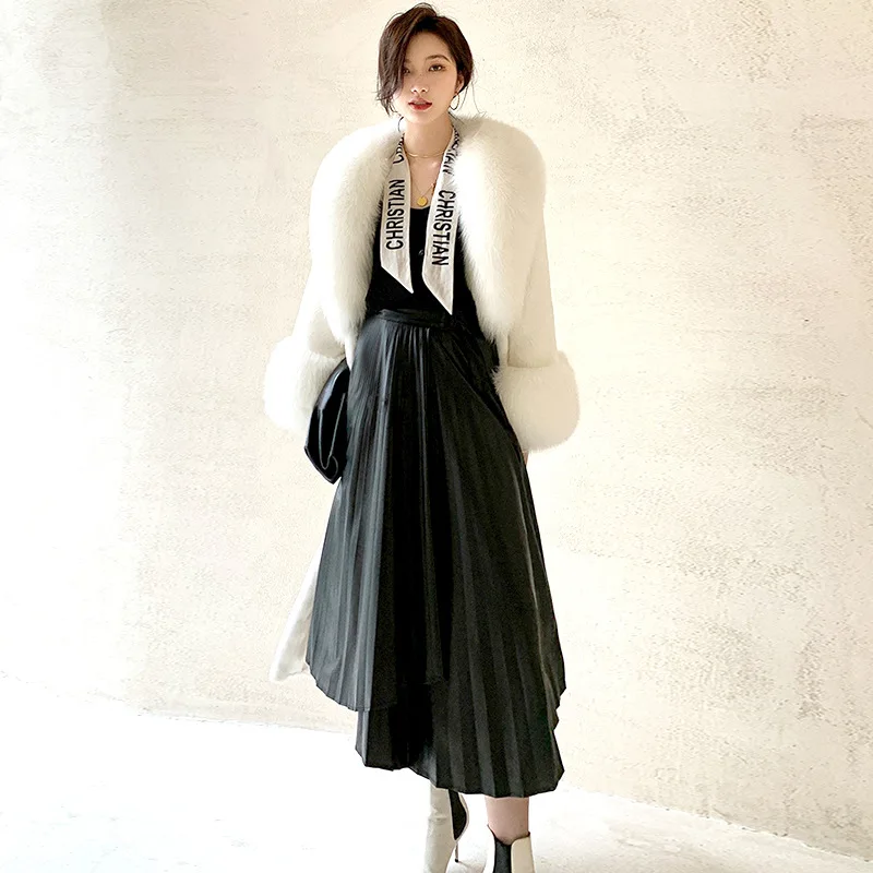 

2023 White Mink Fur Coat Women Long Light Luxury Temperament Thick Warmth Faux Mink Fur Jackets Winter New Korean Chic Clothing