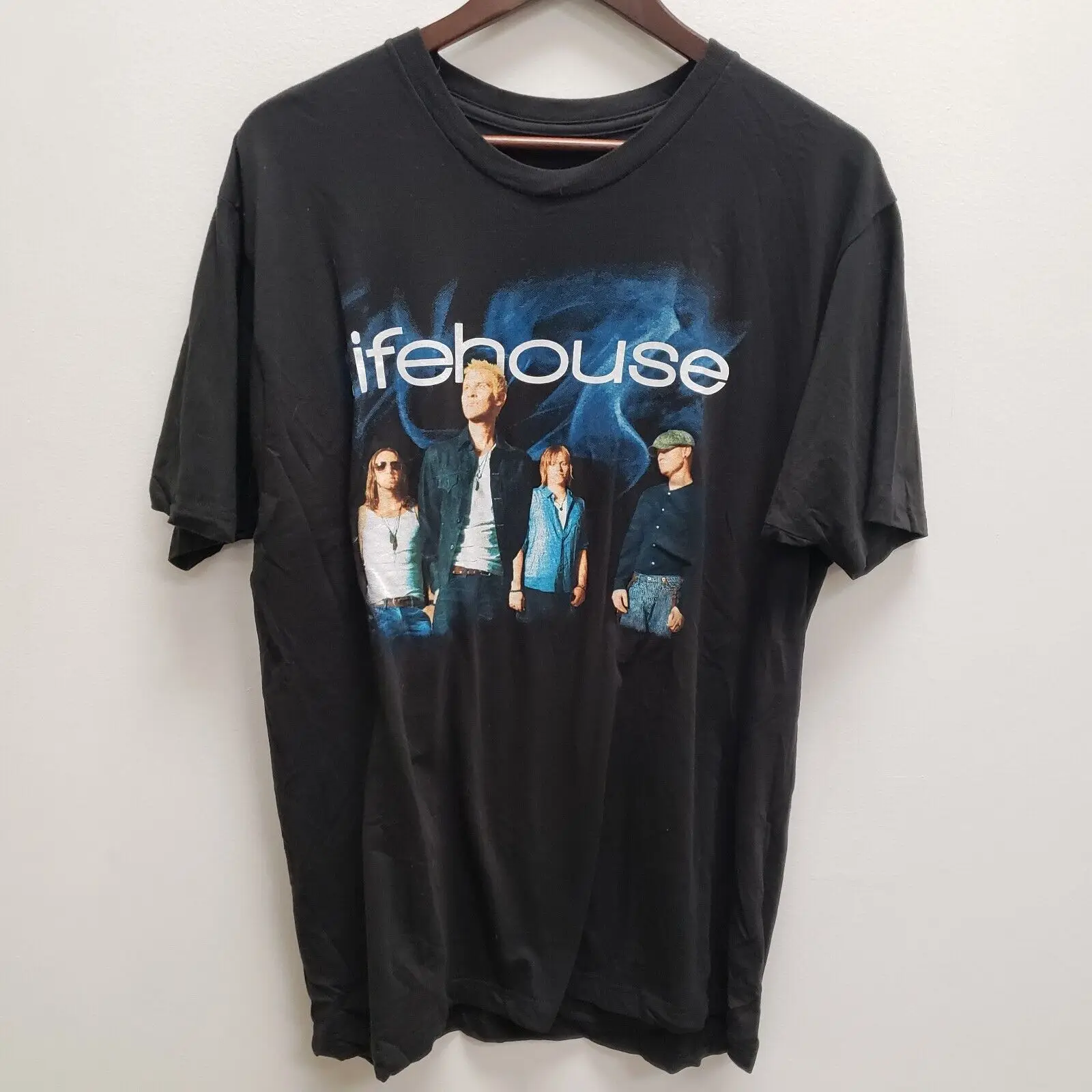 

Vintage Mens Lifehouse 2010 Tour Graphic T Shirt Size L Black Concert Band Y2K